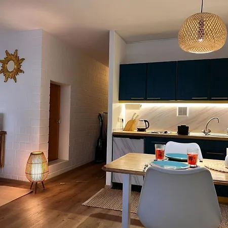 Apartment Exil